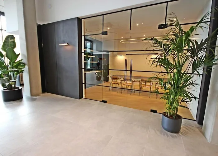 Central Manchester-1Br Apartment Free Parking-Cinema Room