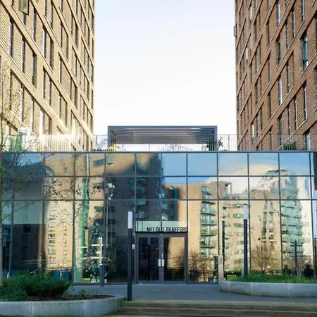 Central Manchester-1Br Apartment Free Parking-Cinema Room Exterior photo