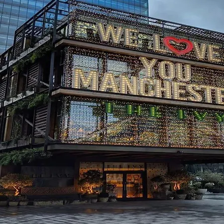 Central Manchester-1Br Apartment Free Parking-Cinema Room Exterior photo