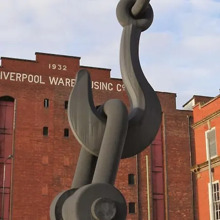 Central Manchester-1Br Apartment Free Parking-Cinema Room Exterior photo